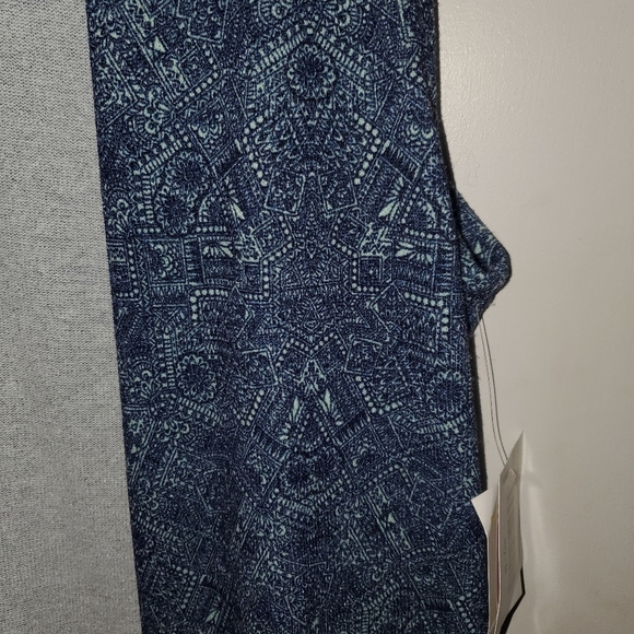 LuLaRoe Joy Vest Duster Sz M New Blue - Picture 2 of 6